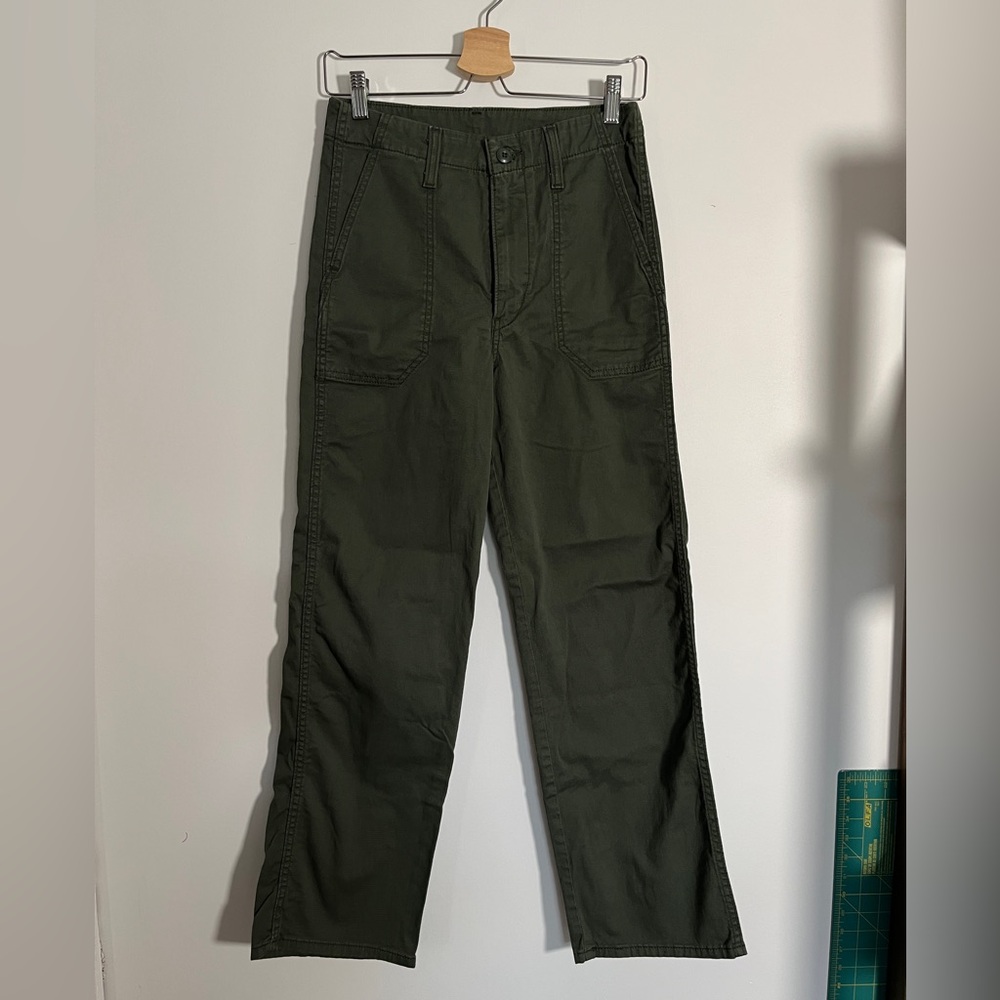Levi’s Olive Green Straight Leg Pants Size 26